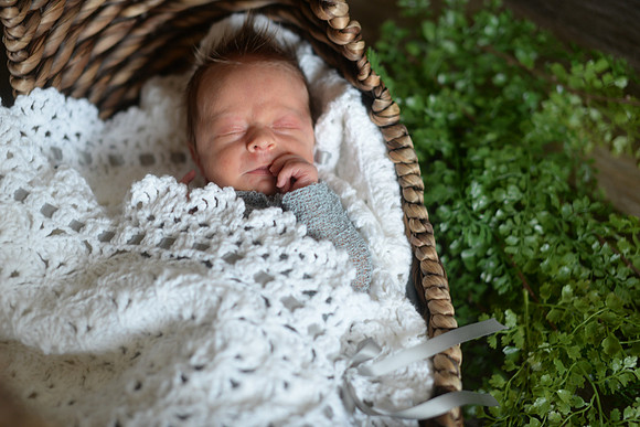 nashnewbornHIRES-46